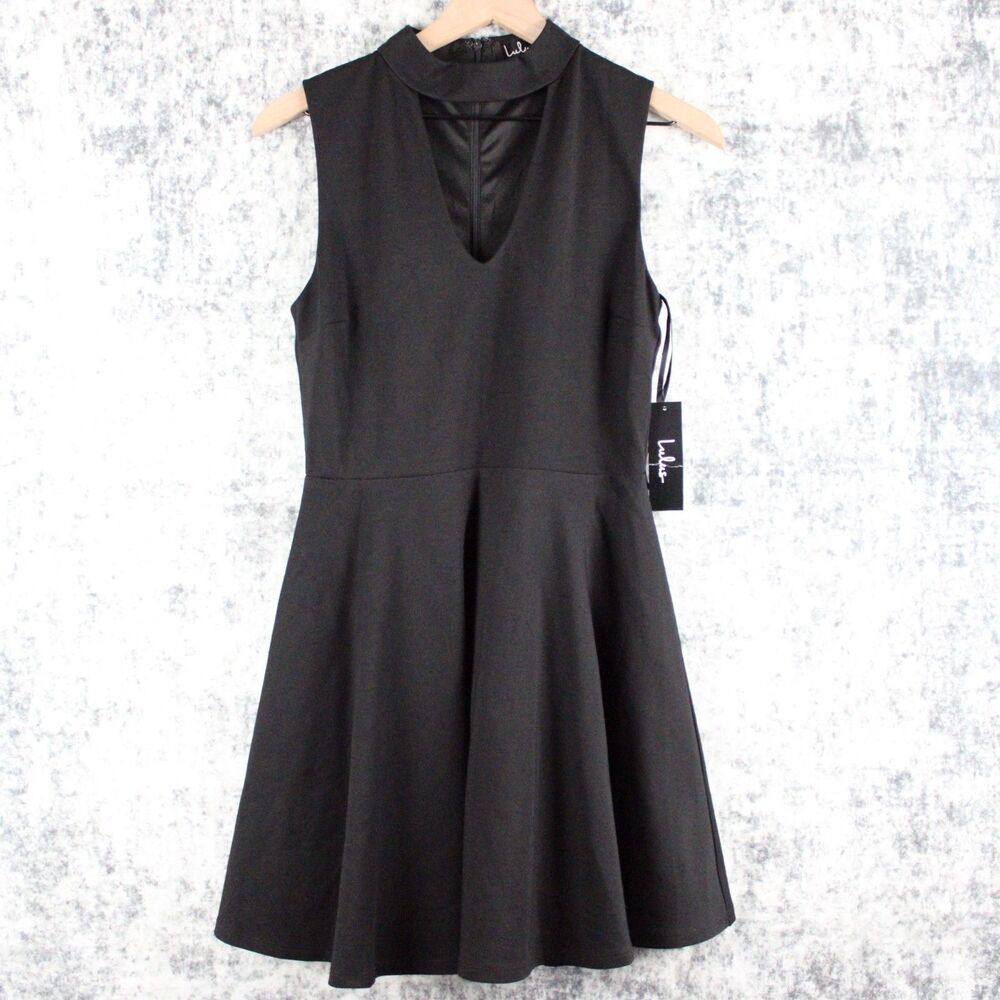 NEW Lulus Black Dress Womens M Loving You is Easy Sexy Skater Fit Flare